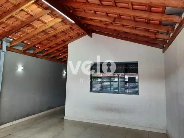 Casa 2 quartos e 2 banheiros, à venda, no bairro Parque Senhor do Bonfim em Taubaté