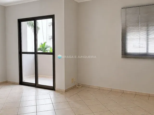 Apartamento 3 quartos e 2 banheiros, para alugar, no bairro Vila Redentora em São José do Rio Preto
