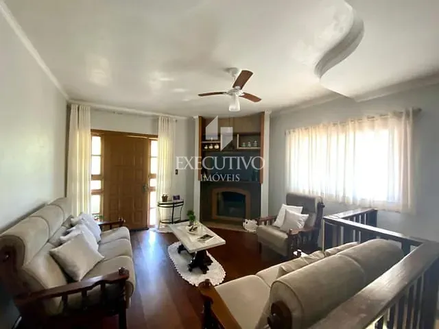 Casa com 286m² 4 quartos e 2 banheiros, à venda, no bairro Barra do Forqueta em Arroio do Meio