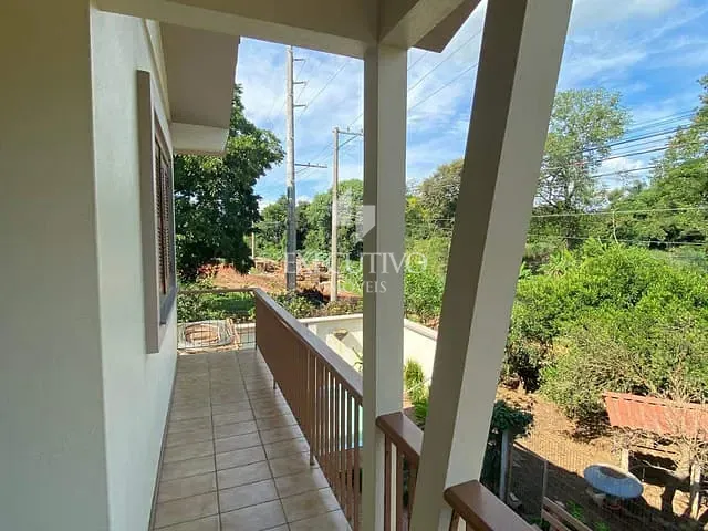 Casa com 286m² 4 quartos e 2 banheiros, à venda, no bairro Barra do Forqueta em Arroio do Meio