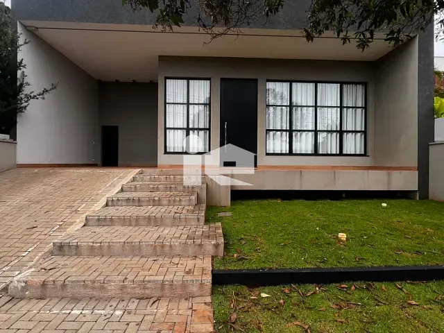 Casa 3 quartos e 3 banheiros, à venda, no bairro Condomínio Costa do sol em Rolândia