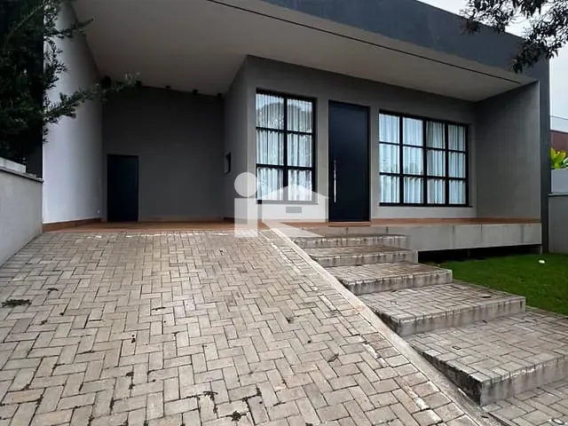 Casa 3 quartos e 3 banheiros, à venda, no bairro Condomínio Costa do sol em Rolândia