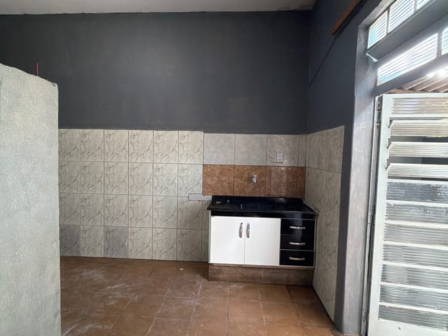 Casa 1 quarto e 1 banheiro, para alugar, no bairro Vila Bertini em Americana