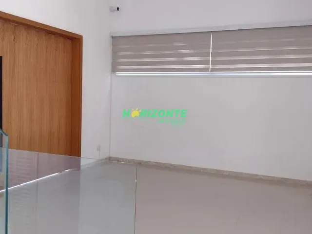 Casa com 450m² 3 quartos e 4 banheiros, à venda ou para alugar, no bairro Condomínio Residencial Alphaville em São José dos Campos