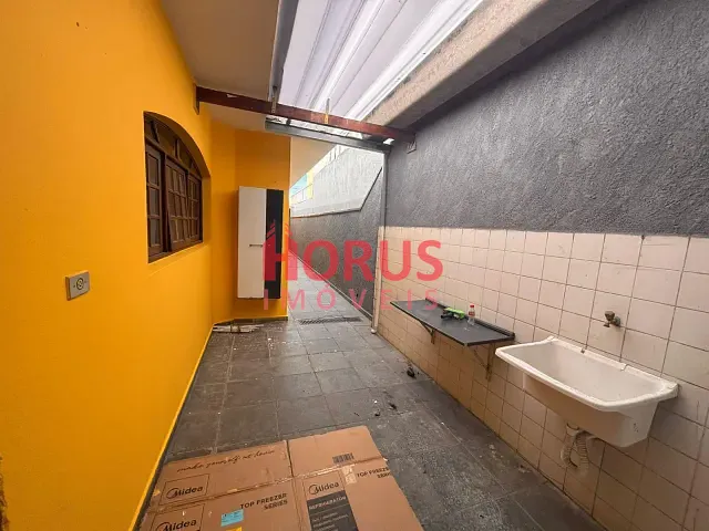 Casa 3 quartos e 2 banheiros, para alugar, no bairro Vila Palmeiras em São Paulo