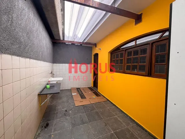 Casa 3 quartos e 2 banheiros, para alugar, no bairro Vila Palmeiras em São Paulo
