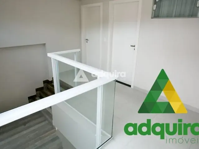 Sobrado com 360m² 7 quartos e 8 banheiros, à venda, no bairro Centro em Matinhos