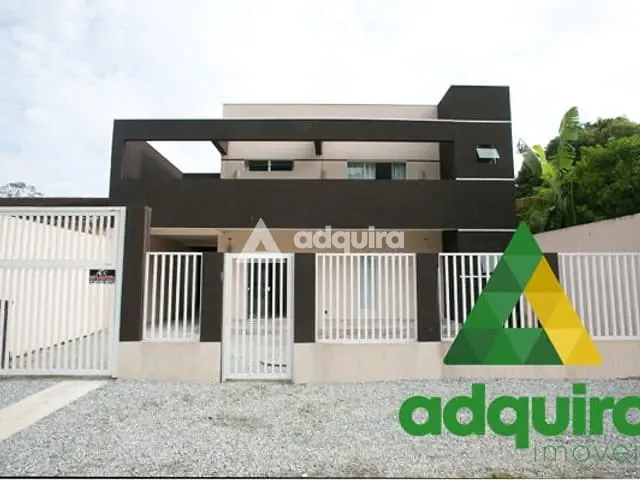 Sobrado com 360m² 7 quartos e 8 banheiros, à venda, no bairro Centro em Matinhos