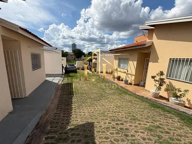 Casa com 92m² 3 quartos e 1 banheiro, à venda, no bairro Goiabeiras em Cuiabá