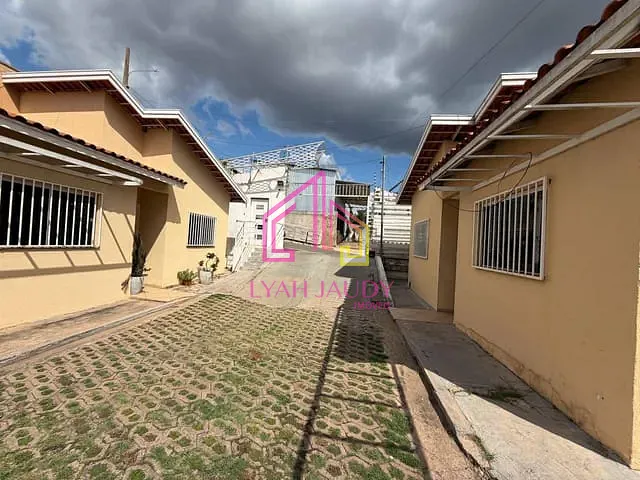 Casa com 92m² 3 quartos e 1 banheiro, à venda, no bairro Goiabeiras em Cuiabá