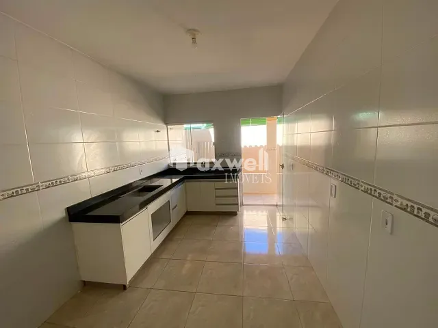 Casa 2 quartos e 2 banheiros, para alugar, no bairro Setor Serra Dourada - 3ª Etapa em Aparecida de Goiânia