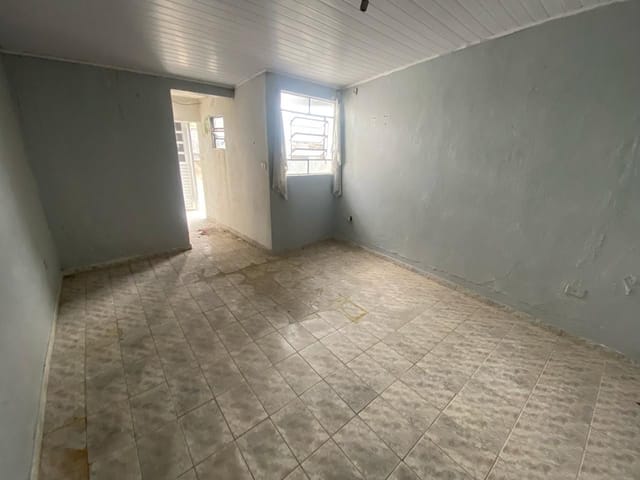 Casa com 20m² 1 quarto e 1 banheiro, para alugar, no bairro Jardim Imbé em São Paulo
