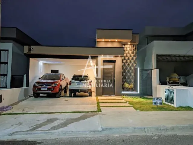 Casa com 300m² 3 quartos e 4 banheiros, à venda ou para alugar, no bairro Residencial Colinas em Caçapava