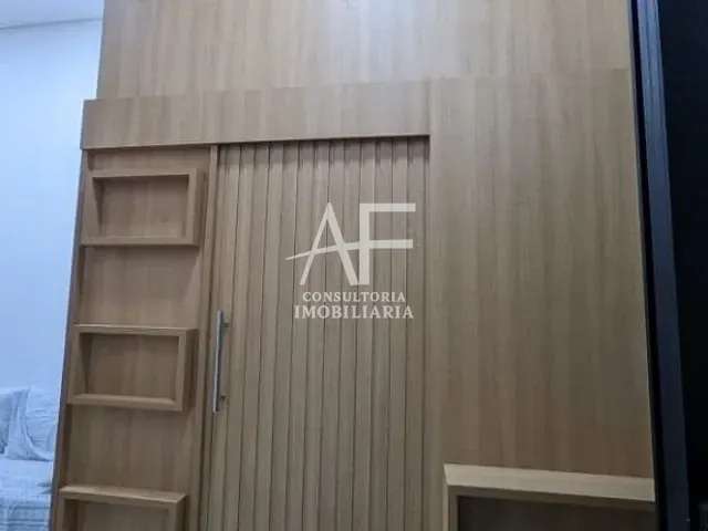 Casa com 300m² 3 quartos e 4 banheiros, à venda ou para alugar, no bairro Residencial Colinas em Caçapava