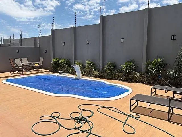 Casa com 380m² 3 quartos e 3 banheiros, à venda, no bairro Jardim Espanha em Apucarana
