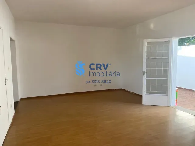 Casa com 501m² 3 quartos e 3 banheiros, à venda, no bairro Jardim Shangri-la A em Londrina