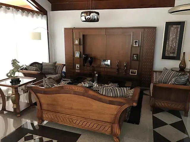 Casa com 585m² 3 quartos e 6 banheiros, à venda, no bairro Parque Residencial Mirante Do Vale em Guaratinguetá