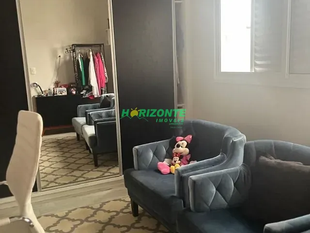Casa com 250m² 3 quartos e 3 banheiros, à venda, no bairro Jardim Crystal Park em Jacareí