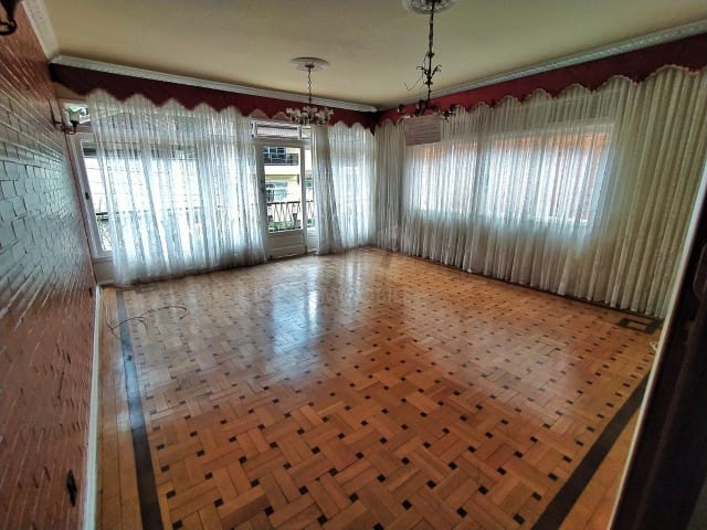 Casa à venda, no bairro Centro em Petrópolis