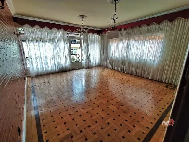 Casa à venda, no bairro Centro em Petrópolis