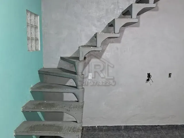 Casa 3 quartos e 3 banheiros, à venda, no bairro Vila Magini em Mauá
