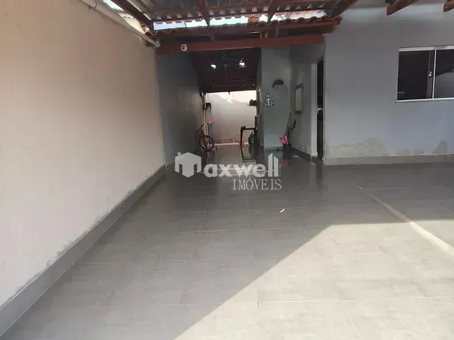 Casa 3 quartos e 2 banheiros, à venda, no bairro Jardim Rio Grande em Aparecida de Goiânia