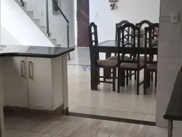 Casa com 125m² 4 quartos e 3 banheiros, à venda, no bairro Jardim Paraíso do Sol em São José dos Campos