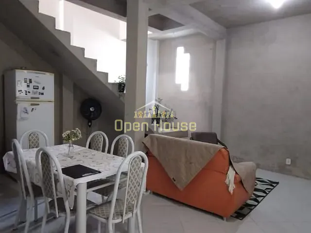 Casa com 703m² 2 quartos e 1 banheiro, à venda, no bairro Jardim Amália em Volta Redonda