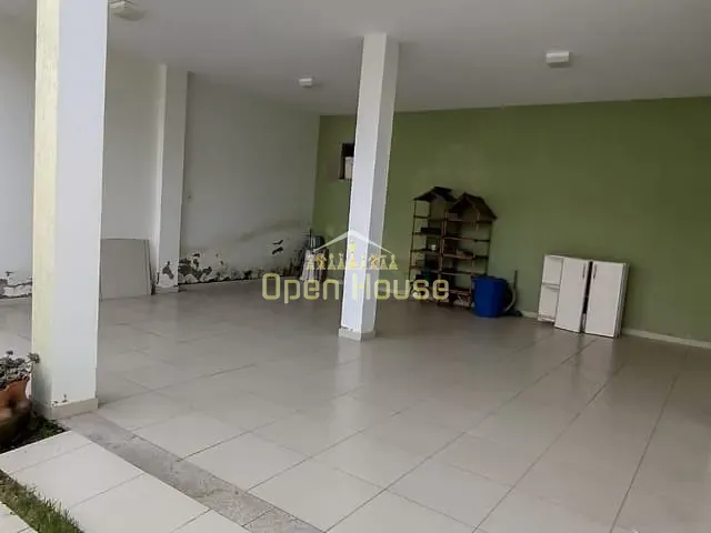 Casa com 703m² 2 quartos e 1 banheiro, à venda, no bairro Jardim Amália em Volta Redonda