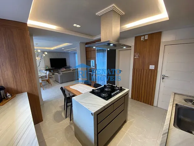 Casa 4 quartos e 5 banheiros, à venda, no bairro Ponta Grossa em Maricá