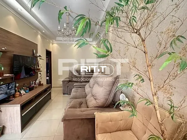 Casa com 285m² 3 quartos e 1 banheiro, à venda, no bairro Jardim Adelaide em Hortolândia