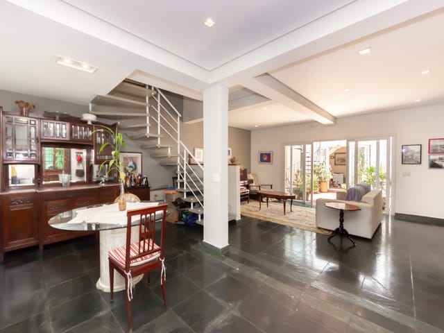 Casa com 250m² 4 quartos e 3 banheiros, à venda, no bairro Aclimação em São Paulo