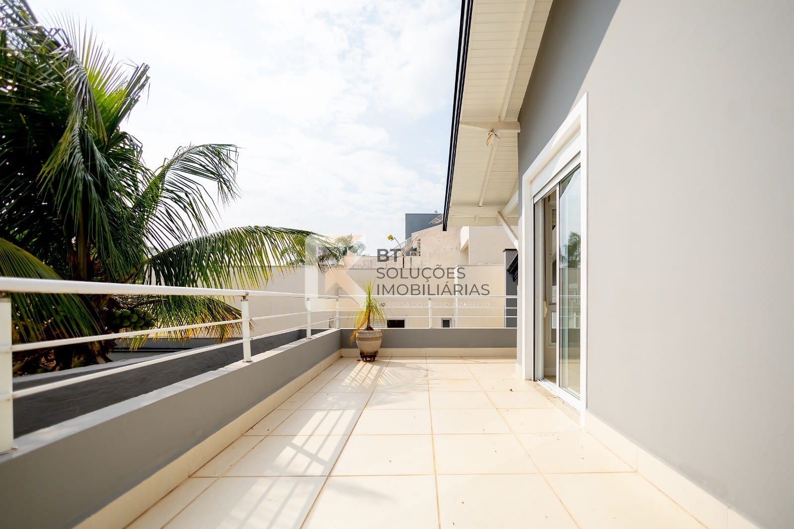 Casa à venda e aluguel com 3 quartos, 286m² - Foto 35