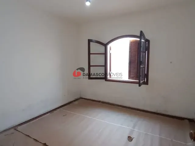 Casa com 150m² 2 quartos e 3 banheiros, para alugar, no bairro Barcelona em São Caetano do Sul