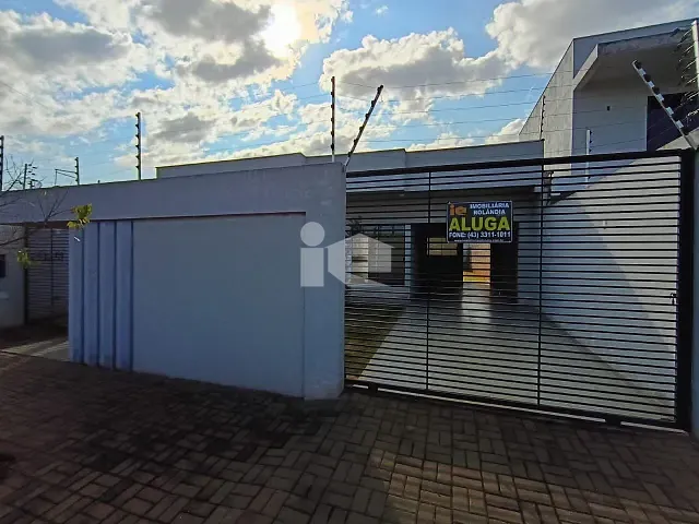 Casa 2 quartos e 2 banheiros, para alugar, no bairro Jardim Novo Horizonte em Rolândia