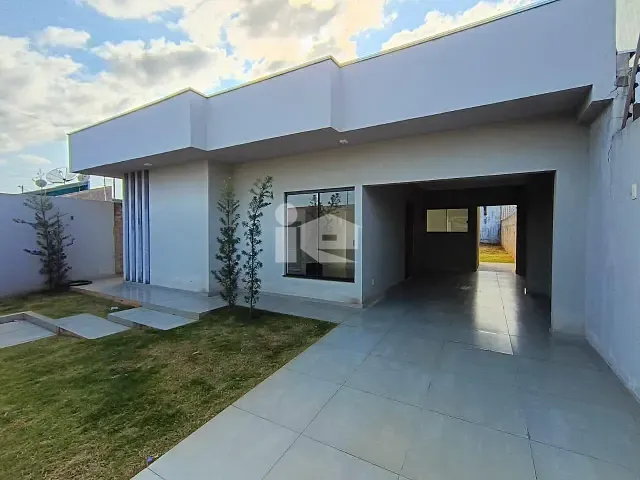 Casa 2 quartos e 2 banheiros, para alugar, no bairro Jardim Novo Horizonte em Rolândia