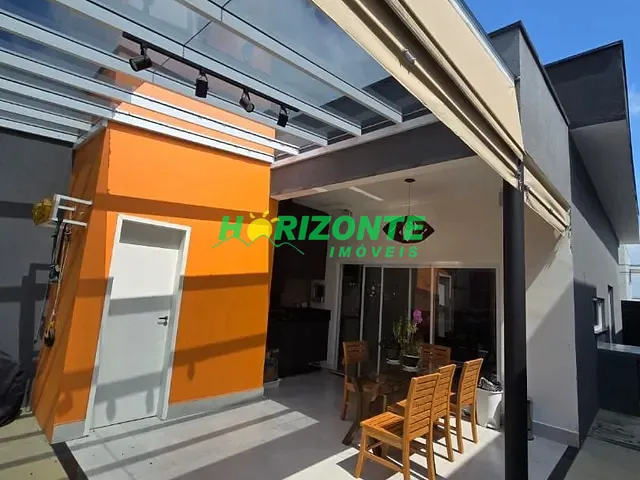 Casa com 280m² 3 quartos e 3 banheiros, à venda ou para alugar, no bairro Residencial Terras Do Vale em Caçapava