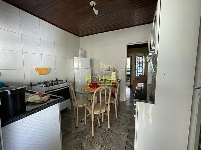 Casa com 245m² 2 quartos e 1 banheiro, à venda, no bairro Vila Nova em Votuporanga