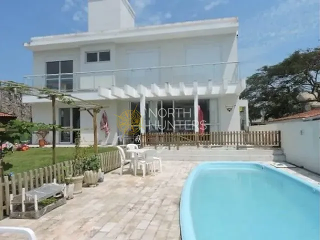 Casa com 450m² 3 quartos e 4 banheiros, para alugar, no bairro Jurerê Internacional em Florianópolis