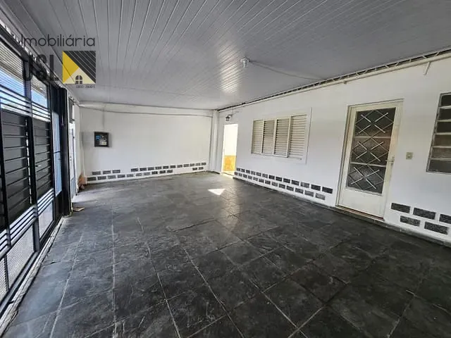 Casa com 191m² 2 quartos e 1 banheiro, à venda, no bairro Jardim Caçapava em Caçapava