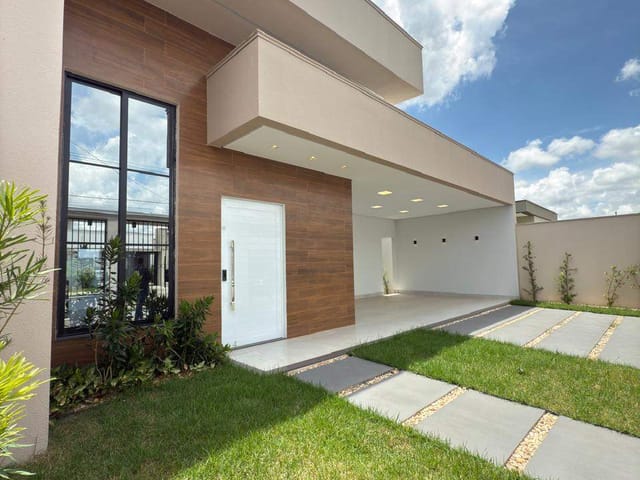 Casa com 360m² 3 quartos e 1 banheiro, à venda, no bairro Residencial Paris em Sinop