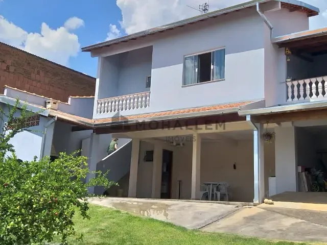 Casa com 300m² 3 quartos e 2 banheiros, à venda, no bairro Santa Barbara em Piranguinho