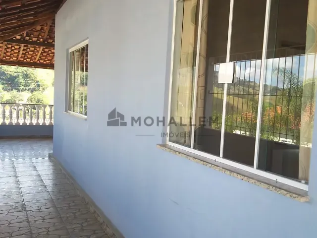 Casa com 300m² 3 quartos e 2 banheiros, à venda, no bairro Santa Barbara em Piranguinho