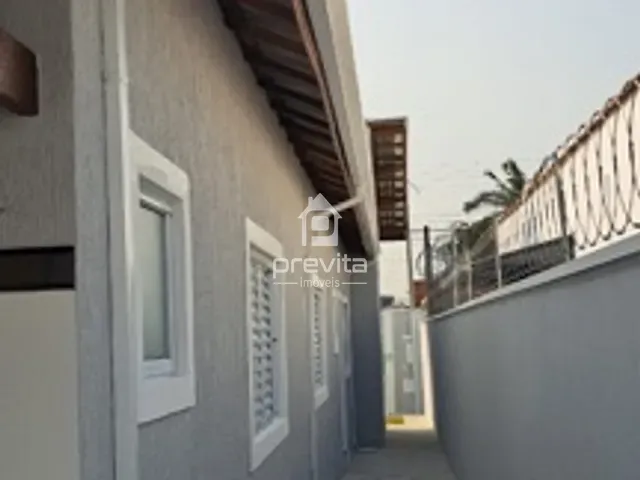 Casa com 150m² 2 quartos e 2 banheiros, à venda, no bairro Jardim Ana Rosa em Taubaté