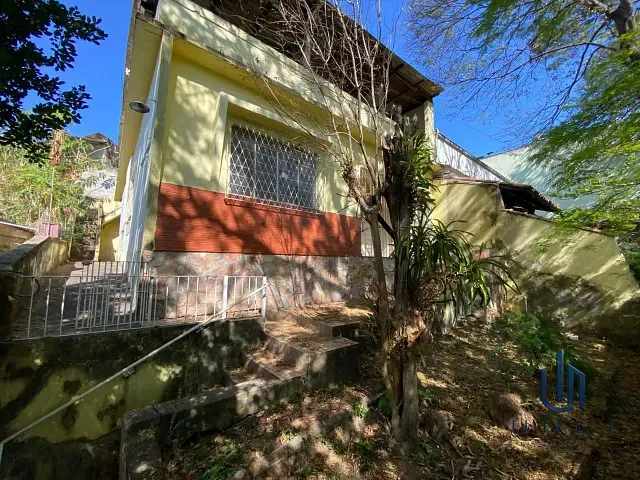 Casa 3 quartos e 2 banheiros, à venda, no bairro São João em Volta Redonda