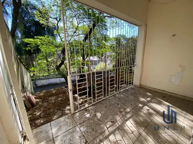 Casa 3 quartos e 2 banheiros, à venda, no bairro São João em Volta Redonda