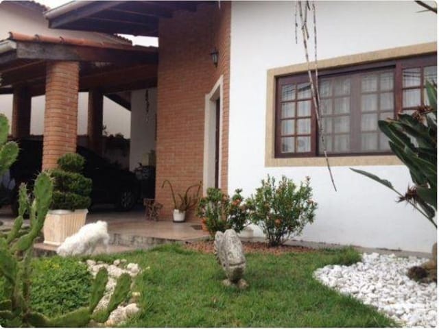 Foto do Casa - Casa à venda 3 Quartos, 1 Suite, 4 Vagas, 330M², Urbanova, São José dos Campos - SP | Portal da Serra | RUSSI IMÓVEIS