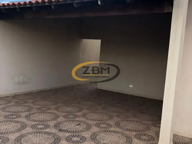 Casa com 250m² 2 quartos e 1 banheiro, à venda, no bairro Conjunto Parigot de Souza 3 em Londrina