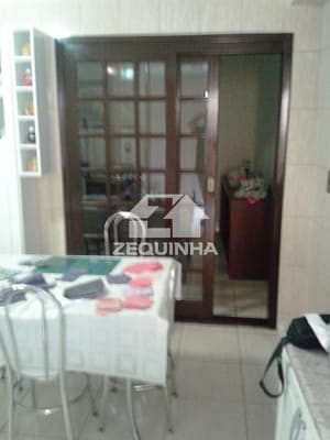 Casa à venda com 3 quartos, 210m² - Foto 6