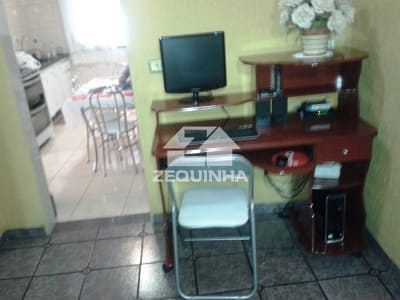 Casa à venda com 3 quartos, 210m² - Foto 8